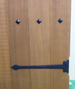 simple decor tack and nails, installation example - using as a door decoration