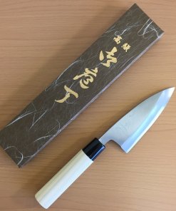 Japanese kitchen knife made in Sakai, short deba