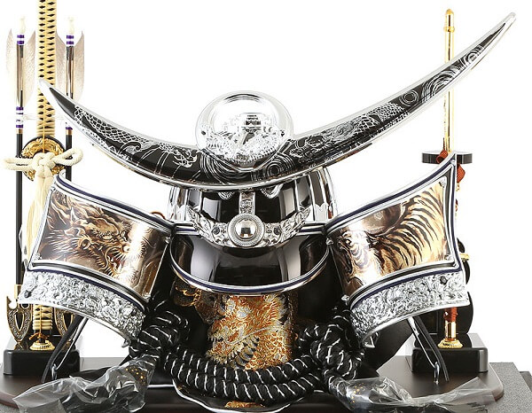 175-760-3 Samurai helmet for sale, Kenshin Uesugi - Kurama model, details of helmet and accessories