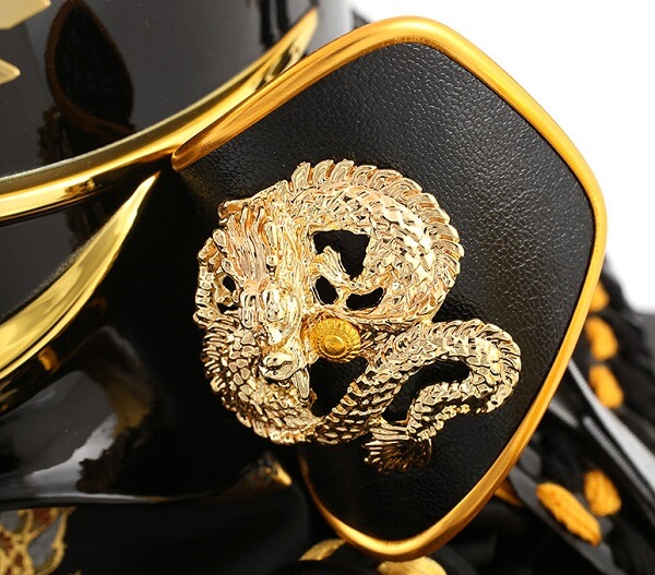 185-765-4 samurai helmet for sale, zoom up dragon detail