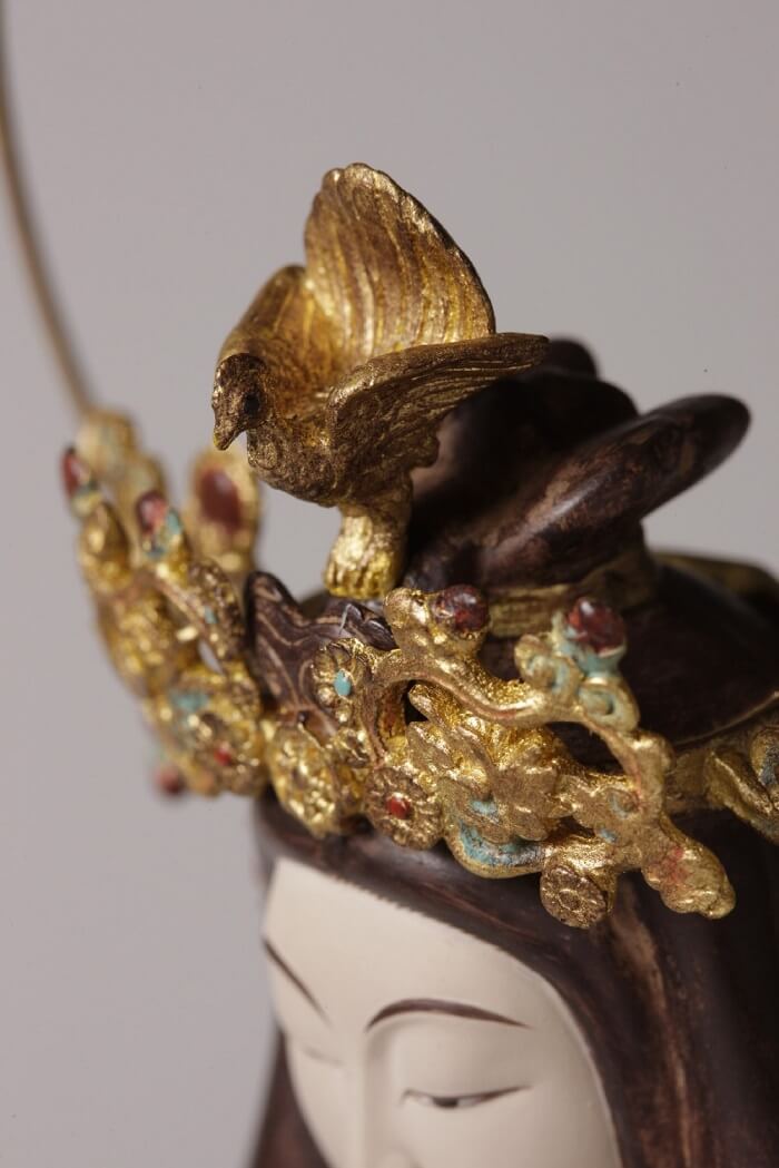 003006-5 Buddha Statue for sale, Kisshoten, details of head accessories and crown