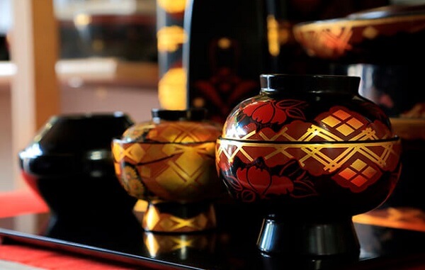 Japanese lacquerware crafts, Hidehira Lacquerware representative products, soup bowls