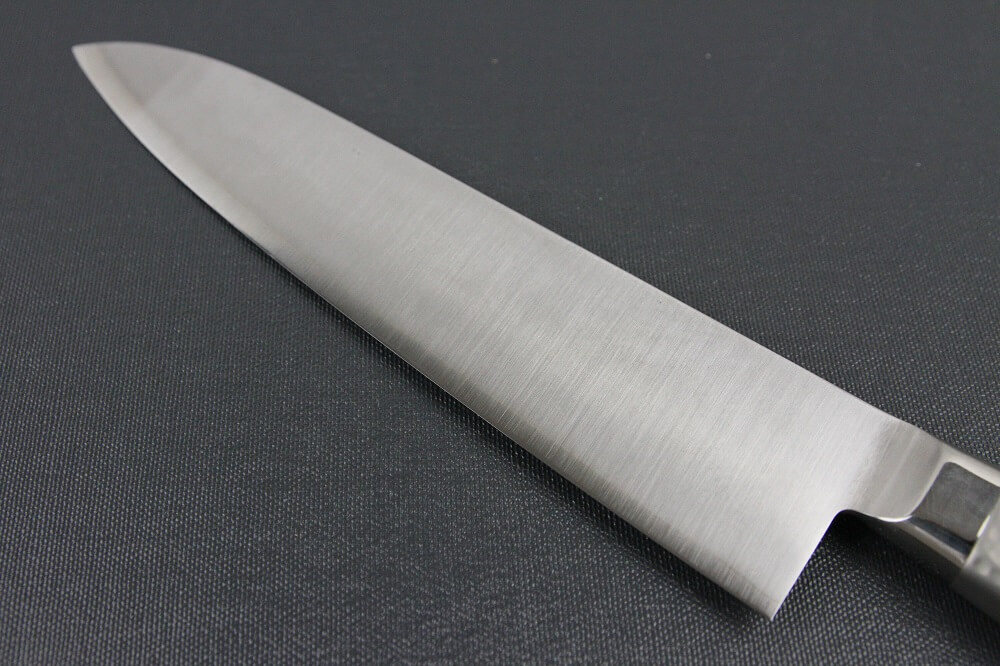 elemon_gyuto210_04 Japanese Chef Knife, Elegance Monaka Series, Gyuto chef knife 210mm, details of blade backside