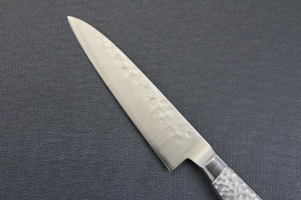 hamfin_petit120_04 Japanese Chef Knife, Hammer Finish Series, Petit knife 120mm, details of blade backside