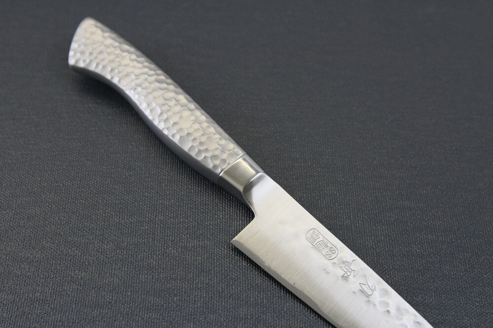 hamfin_petit120_07 Japanese Chef Knife, Hammer Finish Series, Petit knife 120mm, diagonal front view