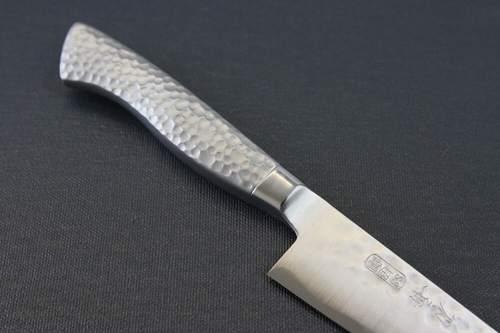 hamfin_petit150_07 Japanese Chef Knife, Hammer Finish Series, Petit knife 150mm, diagonal front view