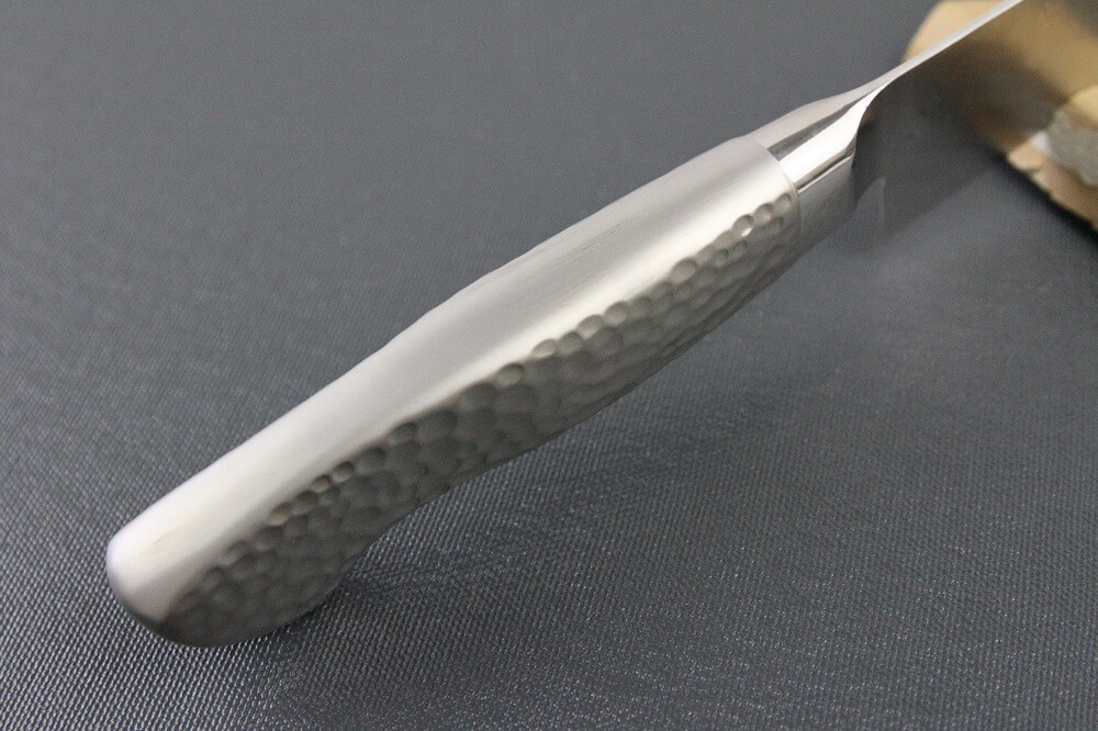 hamfin_santoku150L_06 Japanese Chef Knife, Hammer Finish Series, Santoku multi-purpose knife 150mm left-handed, handle top view