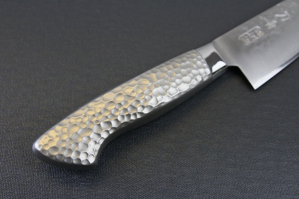 hamfin_santoku150_06 Japanese Chef Knife, Hammer Finish Series, Santoku multi-purpose 150mm, details of handle