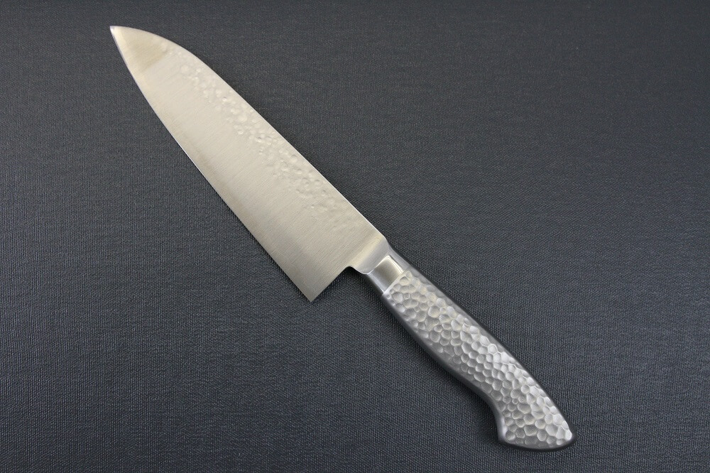 hamfin_santoku180_04 Japanese Chef Knife, Hammer Finish Series, Santoku multi-purpose 180mm, backside view