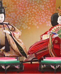 Hina dolls, a Japanese doll, compact size pair dolls set Miyuki (WHite), details of the emperor and the empress dolls