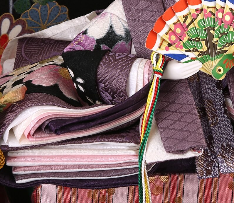 173-522-07 Hina dolls, a Japanese doll, gorgeous 5 dolls set kocho, zooming up to empress hand holding Japanese fan