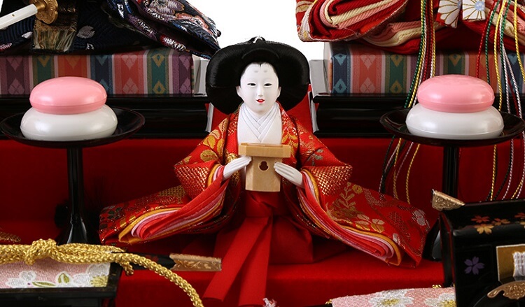 173-525_09 Hina dolls, a Japanese doll, gorgeous 5 dolls set Misaki, details of one of the three court ladies (B)