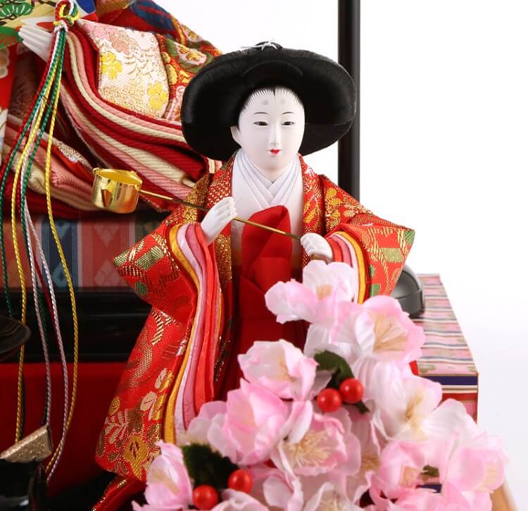 173-525_10 Hina dolls, a Japanese doll, gorgeous 5 dolls set Misaki, details of one of the three court ladies (C)