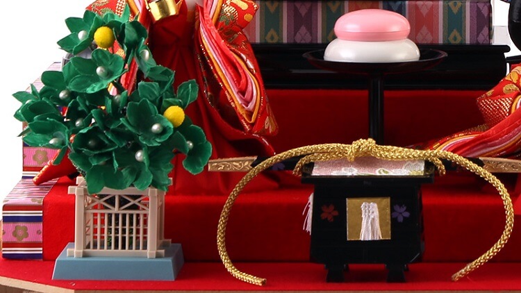 173-525_11 Hina dolls, a Japanese doll, gorgeous 5 dolls set Misaki, details of decoration and ornament