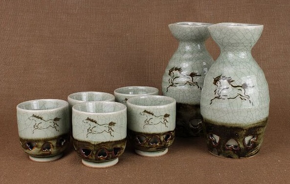 Obori Soma Pottery, a japanese kogei craft, Sake cup and server set