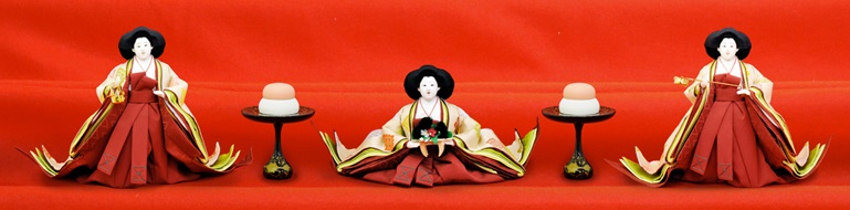 Hina dolls made in Suruga, a traditional Japanese craft, three court ladies Hina dolls