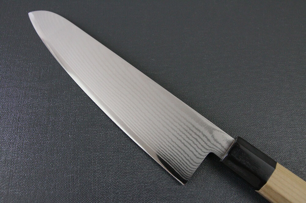 spsantoku_dam8_IMG_6174 Toshu Santoku multi-purpose Japanese chef's knife, damascus blade and octagonal wood handle, details of blade backside