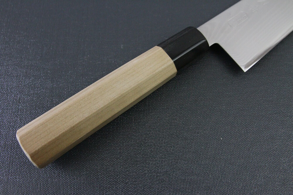 spsantoku_dam8_IMG_6175 Toshu Santoku multi-purpose Japanese chef's knife, damascus blade and octagonal wood handle, details of handle