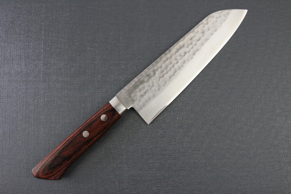 spsantoku_hamfin_maho_IMG_6223 Toshu Santoku multi-purpose Japanese chef's knife, hammered finish blade and mahogany handle, entire view