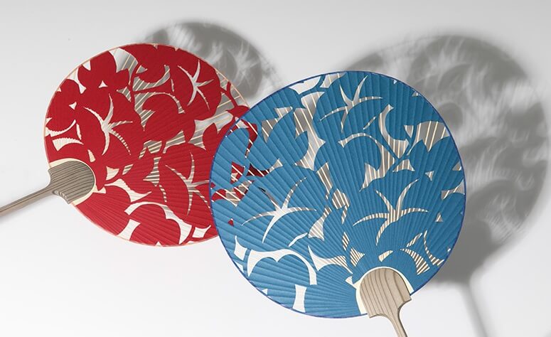 Kyoto Uchiwa Fans, a Japanese craft, red and blue fans